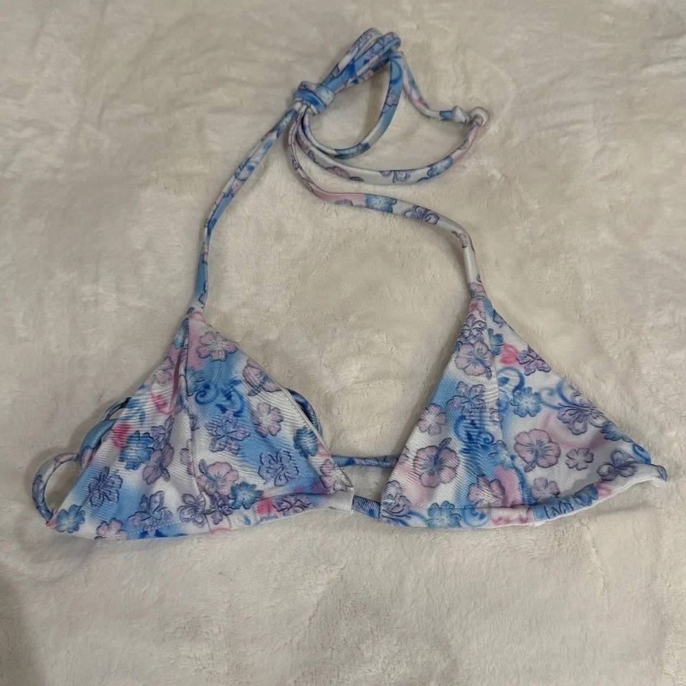 New! Frankie’s Bikinins Bikini Triangle Top floral city of angels 31423